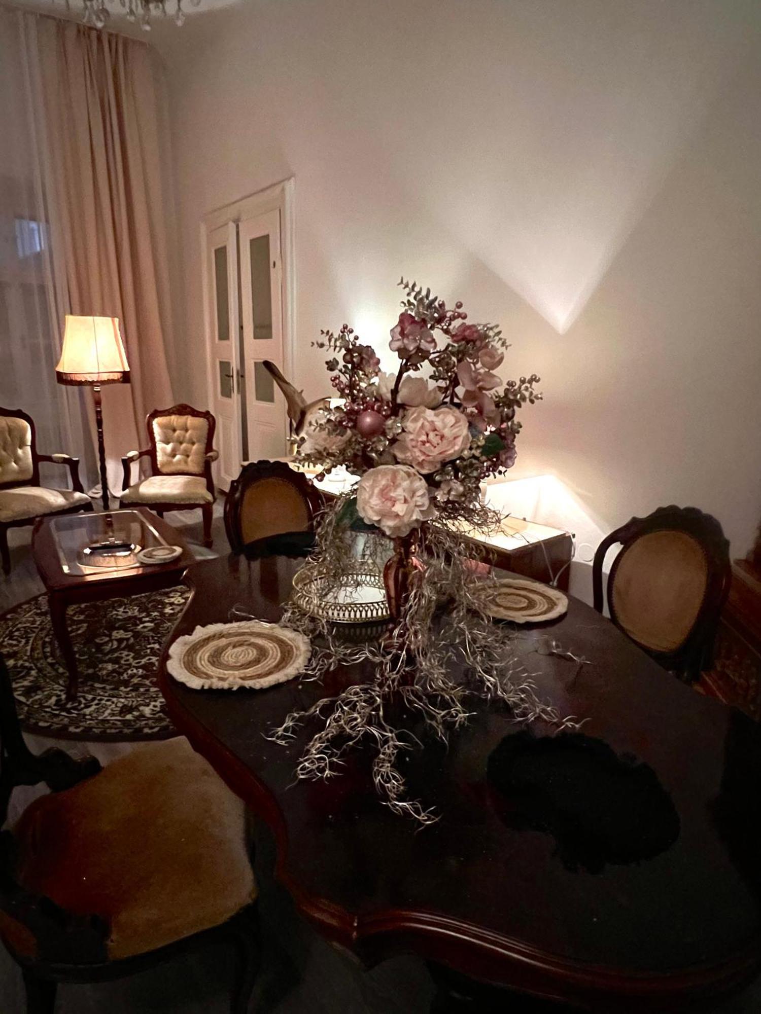 דירות Csaky Palace Bratislava 1 מראה חיצוני תמונה